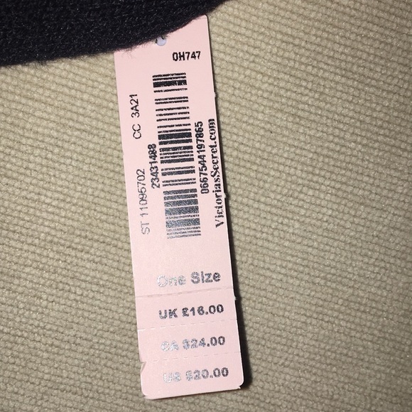 VS KNIT HAT - Picture 3 of 4